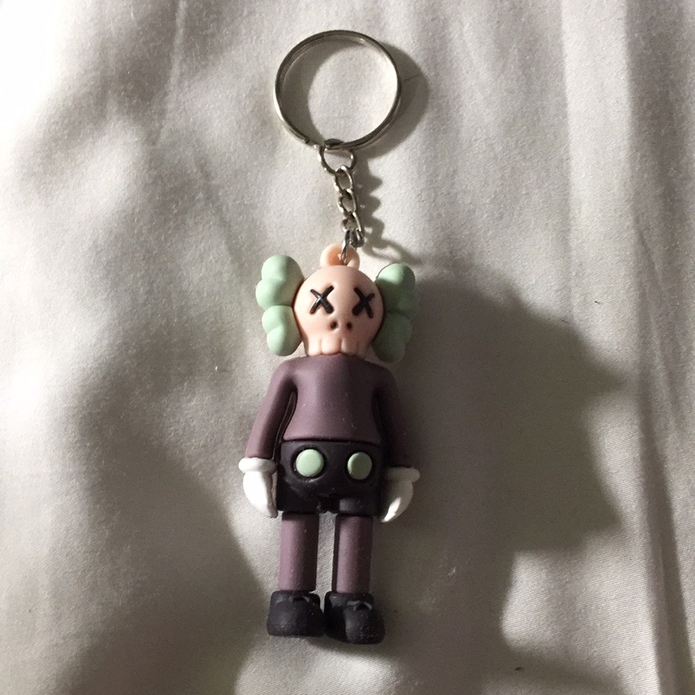 Kaws key chain new